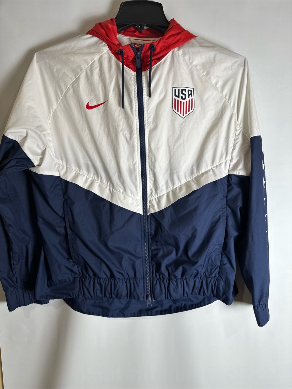 Nike White Red Navy USA Crest Windbreaker Jacket